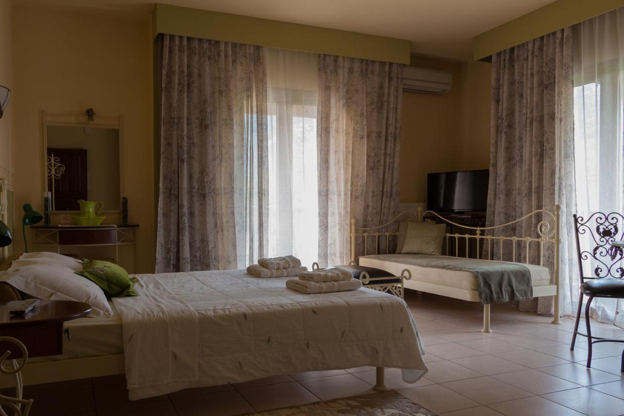 Akrolimnion Hotel Joánina Kültér fotó